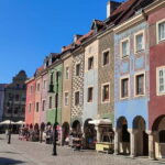 Pozna: Discover & Play  A Guided Tour with a City Game - The Old Market Square: Heart of the City Game