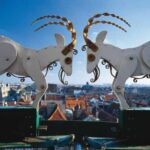 Poznan: Old Town, Srodka District, & Cathedral Private Tour - Exploring Mickiewicz Square and the University