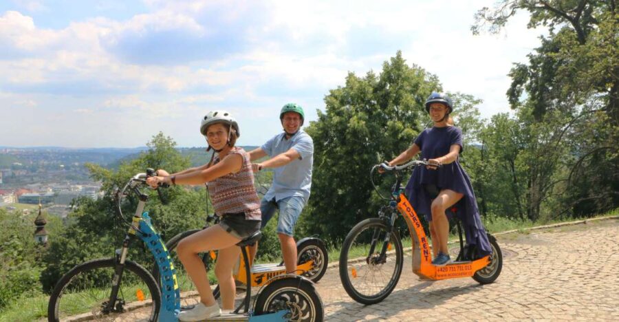 Prague: 3-Hour Grand e-Scooter Guided Tour - Starting Point and Tour Duration