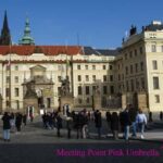 Prague Castle: Small-Group Tour with a local guide - Exploring Prague Castle’s Architectural Evolution