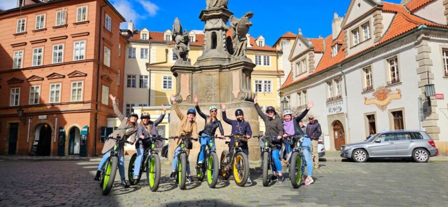 Prague: City Viewpoints Tour by Electric Fat Bike - Iconic Viewpoints over Prague from Letna Hill and Petrin Tower
