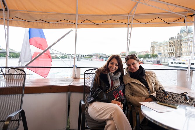 Prague Combo: Castle Guided Tour, Bus and Optional Boat - The Experience of Guided Tours Through Prague Castle