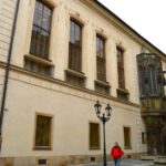 Prague: National Museum Ticket & Online Audioguide City Tour - Visiting the National Museum’s Exterior and Decorations