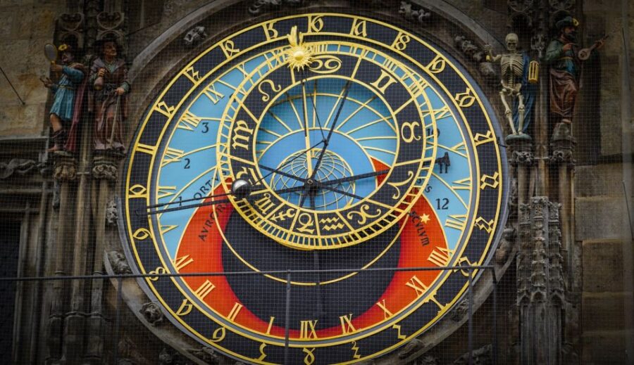 Prague: Old Town Highlights & Hidden Gems Guided Tour - Exploring Lesser-Known Corners of Old Town