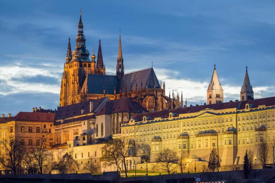 Prague: Prague Castle Skip-the-Line Ticket with Audioguide - Main Attractions Inside Prague Castle Complex