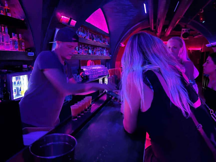 Prague: Pub Crawl with Shots & Entrance to Rooftop Club - Starting Point at Recovery Room