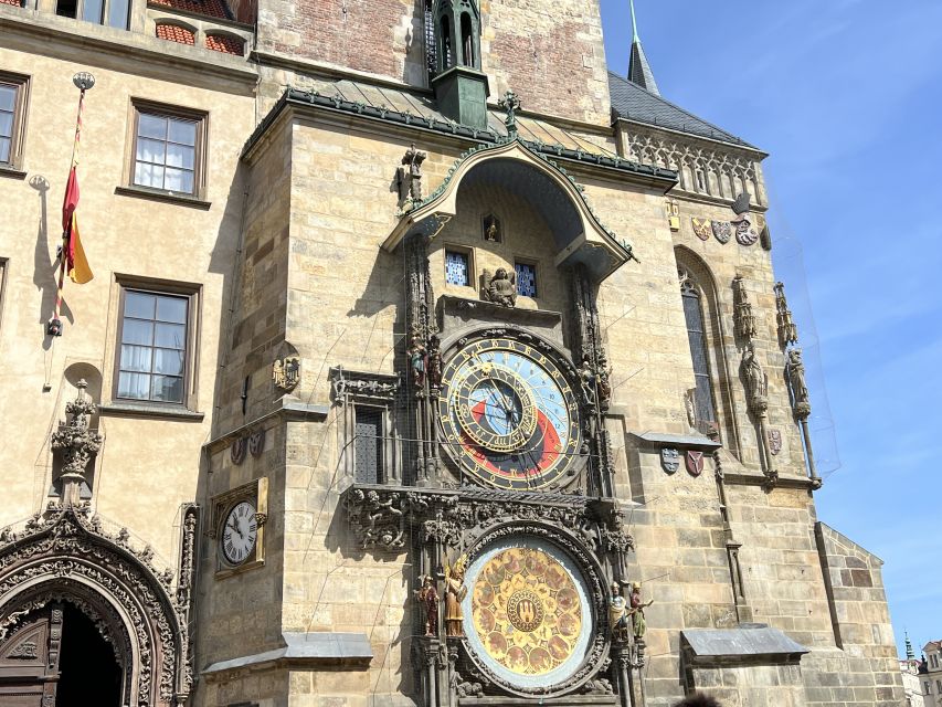 Prague Tour in Spanish - Discover the Historic Streets of Prague’s Old Town