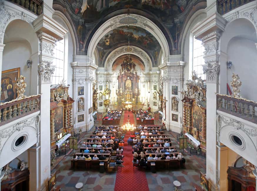 Praha:Vivaldiho koncert ty roních dob a dalí Klementinum - Location and How to Find the Cathedral of St. Clement