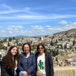 PREMIUM 2 Hour Alhambra and Generalife Tour + tickets - The Tour Starts at the Heart of Granada