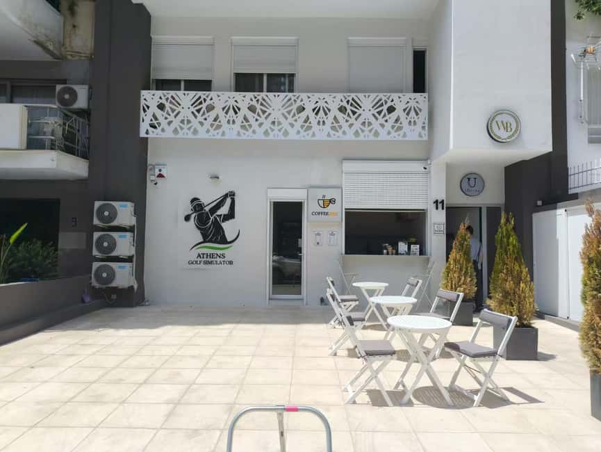 Premium Golf Simulator Experience in Moschato - The Private 1-Hour Golf Simulator Session