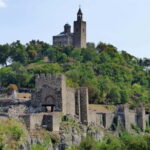 PREMIUM TOUR SMALL GROUP Bucharest DayTrip to Veliko Tarnovo - Coffee Break and Relaxation in the Countryside