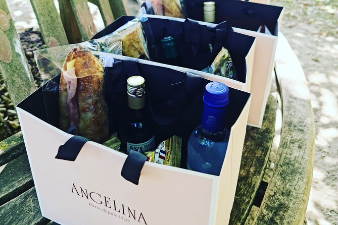 PREMIUM Versailles Golf Carts and Bikes Guided Tour with Lunch - The Picnic Lunch in the Royal Domain