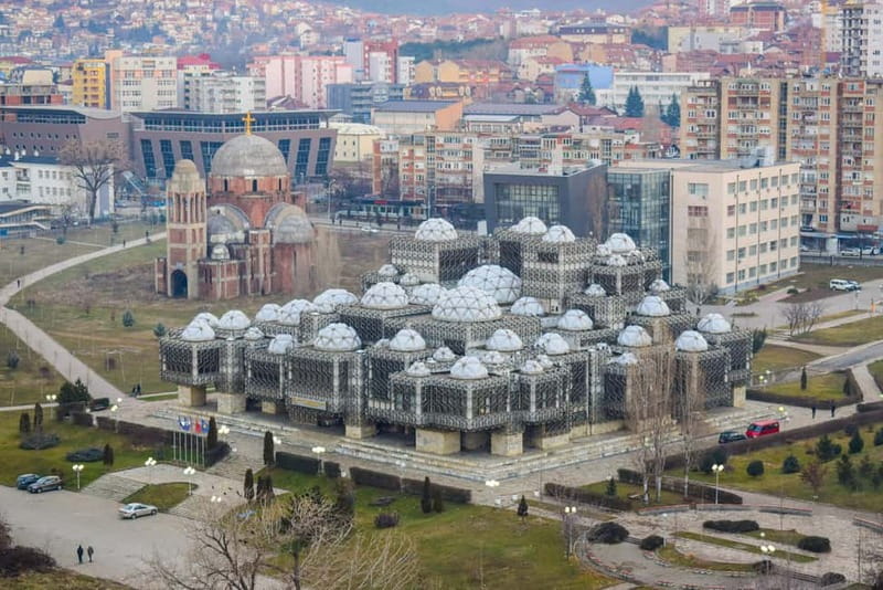 Prishtina: Guided Walking Tour with a Local - Visiting the Heroinat Memorial and Its Significance