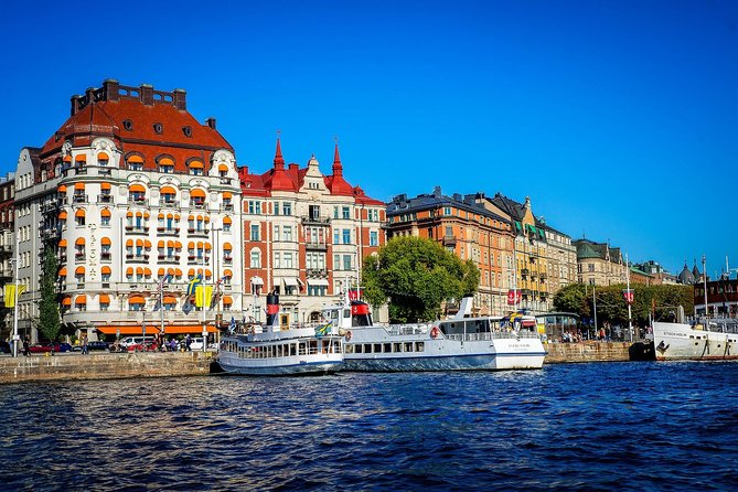 Private 4h VIP city tour by limousine car and guide in Stockholm - Exploring Gamla Stan: Stockholm’s Historic Heart