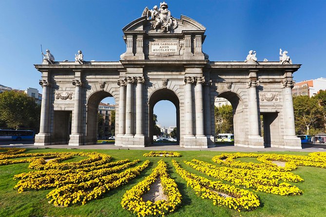 Private 8-hour City Tour of Madrid with driver,guide with pick up - The Convenience of Hotel Pickup and Private Transport