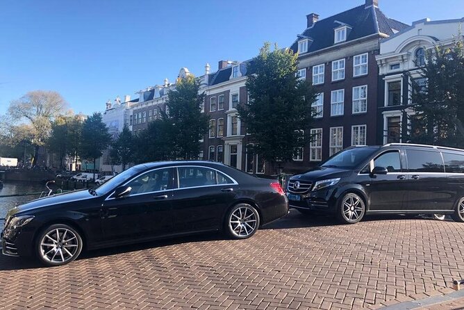 Private Airport Transfer Schiphol Airport to Amsterdam - Ease of Booking and Confirmations