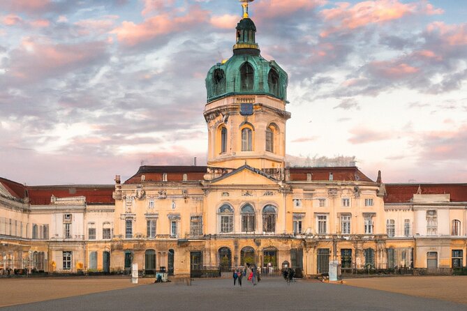 Private All-in-One Berlin Shore Excursion from Warnemünde Port - Cultural and Historic Highlights at Gendarmenmarkt and Unter den Linden