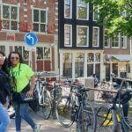 Private Amsterdam Red Light District tour with food tastings - Exploring the Historic Red Light District Neighborhood