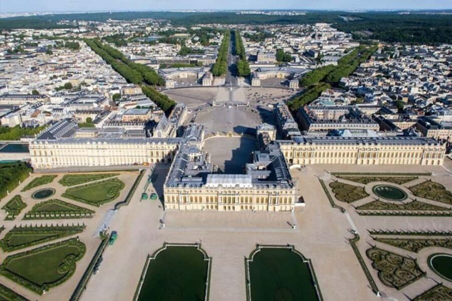 Private and Royal Getaway to Versailles with Return Included - Convenient Pickup from Normandy in Private Vehicles