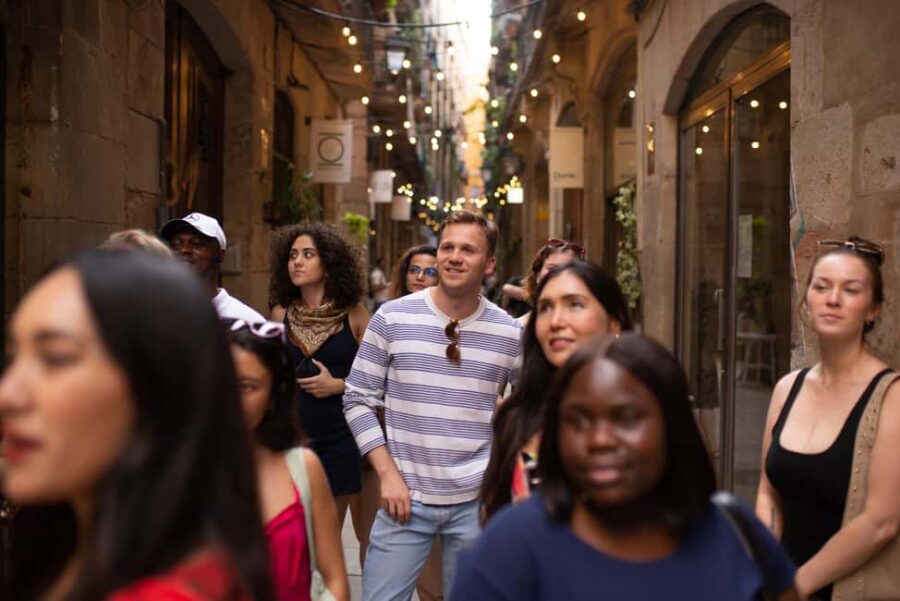 PRIVATE Barcelona Walking Tour: Old Town & 10+ Hidden Gems - Starting Point Next to the Glass Cube Monument