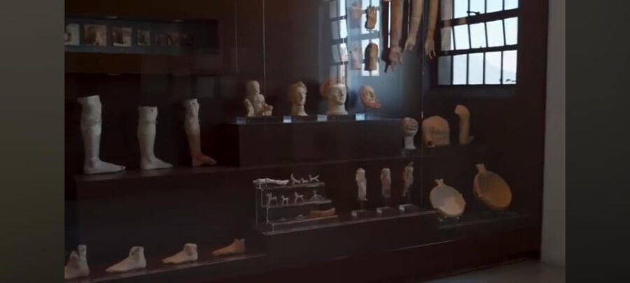 Private Biblical tour in Corinth following Apostle Paul. - Exploring the Corinth Canal