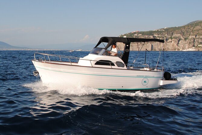 Private Boat Tour of Capri from Positano - Discovering Capri’s Famous Blue Grotto
