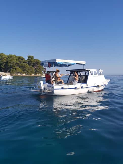 Private Boat tour with refreshing drinks Zadar - Zadars Private Boat Tour Starts at Gas Station Ina
