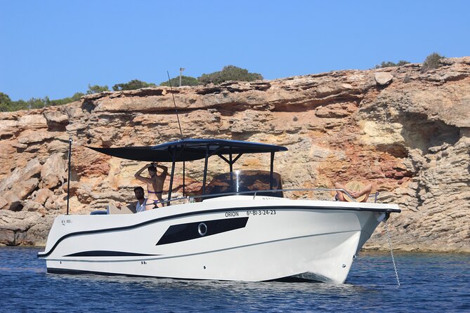 Private Boat tours around Ibiza - Cala Comte: The Iconic Ibiza Beach