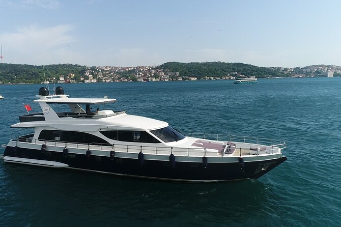 Private Bosphorus Sightseeing Cruise on Luxury Yacht - The Luxury Yacht Experience on the Bosphorus
