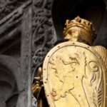 Private Bruges Guided Tour: Discover City's Rich Trade History - Visiting the Steenstraat Quarter: Guilds and Craftsmanship