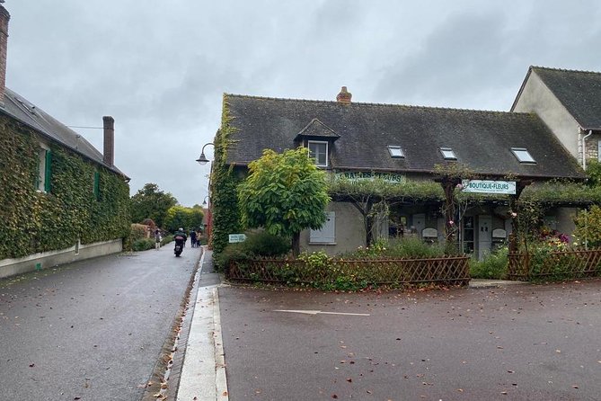 Private Car Trip to Giverny Garden from Paris - The Drive: Facts and Interesting En route Commentary