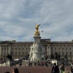 Private Changing of the Guard Experience - Touring the Iconic Royal London Landmarks
