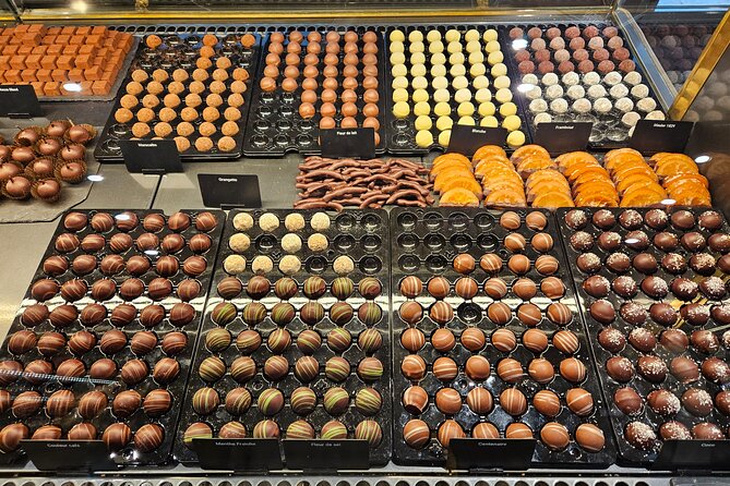 Private Chocolate Tour in Geneva by Tuk Tuk - Discover the Origins of Geneva’s Chocolate Fame