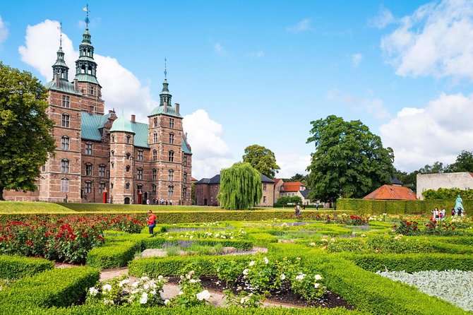 Private Copenhagen City Tour with Rosenborg Castle - Experiencing Copenhagen’s Cultural Heart at the Royal Danish Theatre Play House