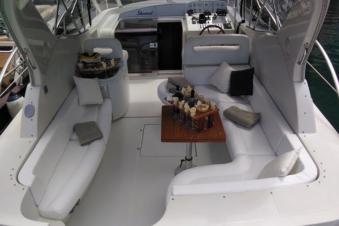 Private Cruise to Capri and Amalfi coast from Sorrento or Capri - yacht 40' - Exploring the Amalfi Coast from the Water