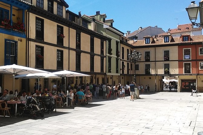 Private Cultural Tour of Oviedo with Pickup - See UNESCO-Listed San Miguel de Lillo and Santa Maria del Naranco