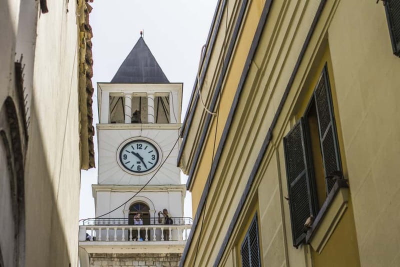 Private Cultural Walking tour in Tirana - The Albanian Luxury Zone and the Ex-Dictator Villa