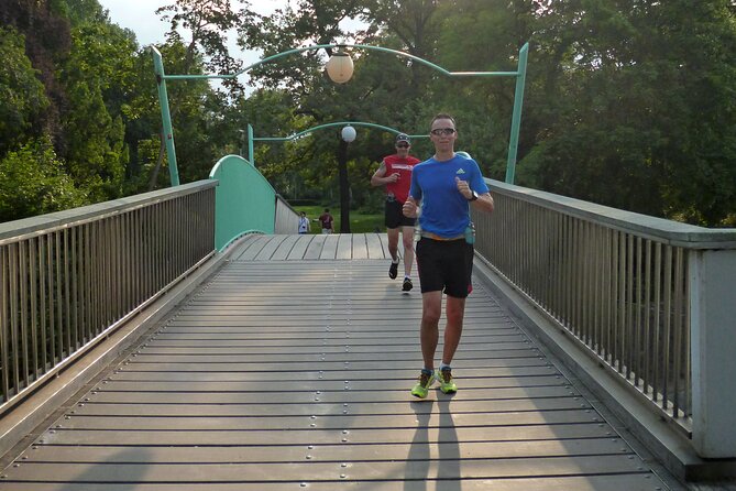 Private Custom Running Tour around Prague - Visiting Charles Bridge and Old Town Square