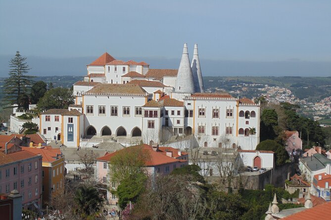 Private Day Tour from the Centre to the Highest Point in Sintra. - Starting at Sintra’s Historic Center and Vila Sassetti Gardens