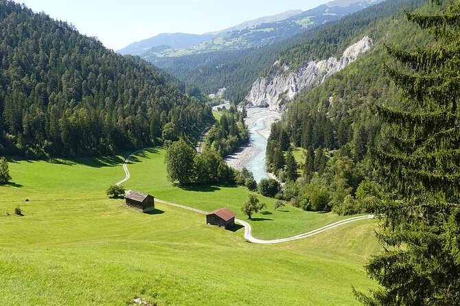 Private day trip from Frankfurt to Rhine Valley with local driver - Exploring Rüdesheim and Drosselgasse