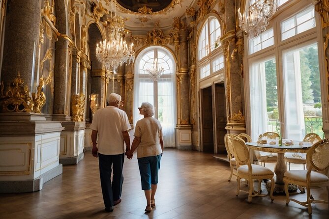 Private day trip from Munich to Linderhof Palace and back - Flexible Private Transportation in Comfortable Vehicles