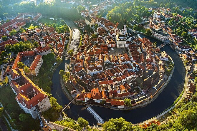 Private Day Trip from Prague to Cesky Krumlov - Exploring Holasovice: A Rural Baroque Village Option