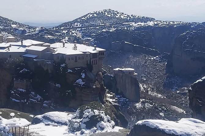 Private Day Trip from Thessaloniki to Meteora - Exploring Meteora’s Unique Rock Formations