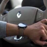 Private day trip: Le Havre to Paris and back, local driver - Leisurely Walk Along the Seine River