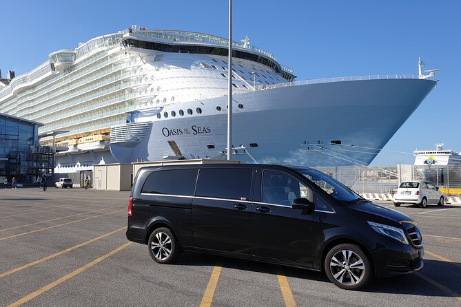 Private daytour of Rome from Civitavecchia port van Mercedes V - Comfortable and Flexible Transportation in a Mercedes V