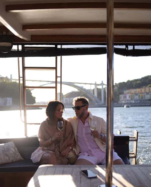 Private Douro River on 1930s Wooden Yacht - The Comfort and Personal Touches on Board