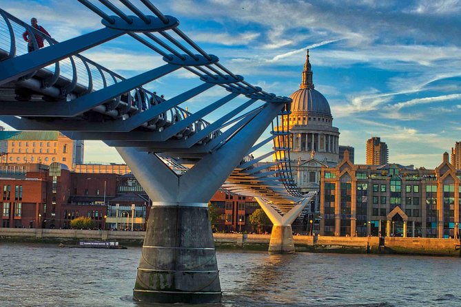 Private Driver Guided Tour of London - Starting the Day: Flexible Hotel Pickup at 8:30am