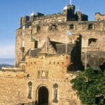 Private Edinburgh Tour for Families with a Local, 100% Personalized - Climbing Arthurs Seat for Breathtaking Views