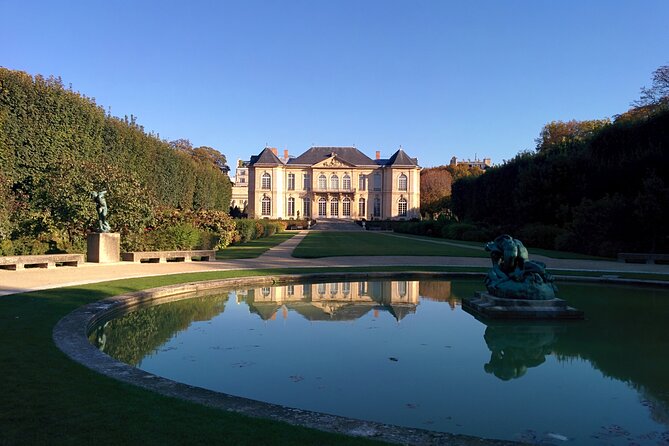 Private Eiffel Tower district walking tour with Rodin Museum - Strolling Through Rue Cler and Sampling French Cuisine