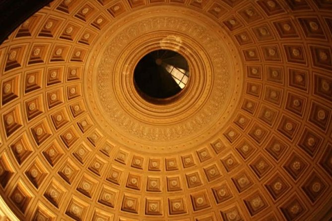 Private Experience: Sistine Chapel , Vatican Museums & St.Peters Basilica - Starting Point at Caffè Vaticano: Convenient Meeting Location